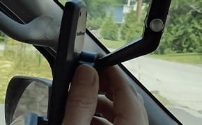LOUNGE-IT rearview mirror mount vertical position lock