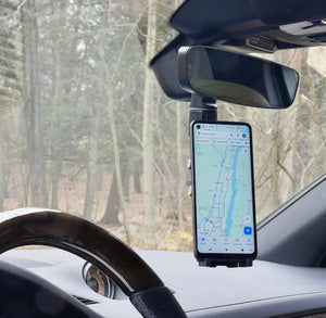 Vertical Mirror Mount Lifestyle Image
